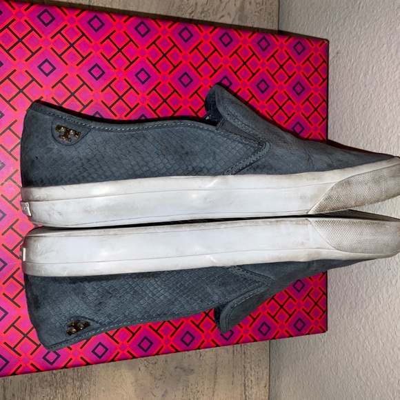 TORY BURCH Lennon Slip-On Sneaker Cobra Nubuck Navy Blue Size 9 with box - Picture 5 of 10